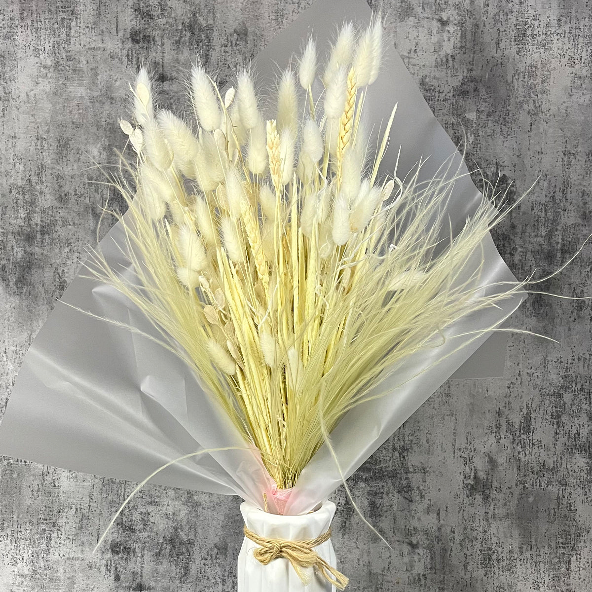 Pure Soft Krem Renkli Karışık Kuru Çiçek Aranjmanı